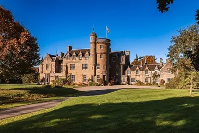 Image de Fife Castle - Seize Chambres Villa, Couchages 30