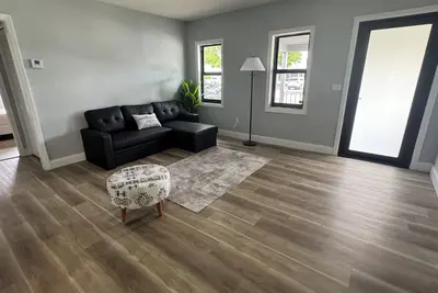 Image de 3-bedroom house in marvelous Clewiston with cool Ac
