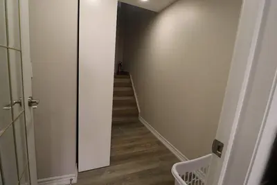 Image de Above Ground 2-bedroom townhome with Private backyard/bbq in Thornhill