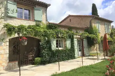 Image de Villa de charme au calme avec Piscine - 8 couchages