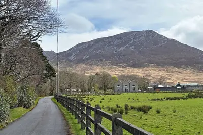 Image de Property 472 - Kylemore - sleeps 20 guests  in 11 bedrooms