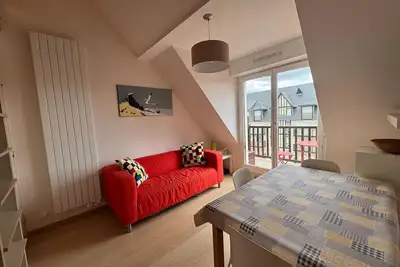 Image de Appartement Rénové & Lumineux - Accès Direct Mer