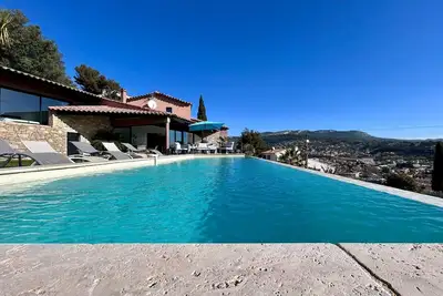 Image de Villa au goût contemporain
