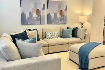 Image de New Executive Chick Stylish Home in Apex Nc
