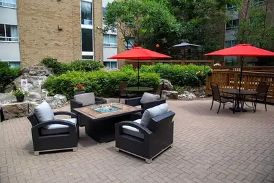 Image de 2br 2 Queen Suite | Sofa Bed + Two Baths
