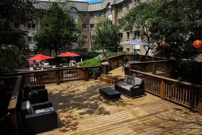 Image de 1br King Suite w/ Kitchen | Free Breakfast + Gym