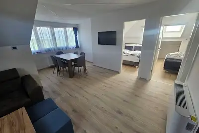 Loft apartment 2bdr, shared pool, C31