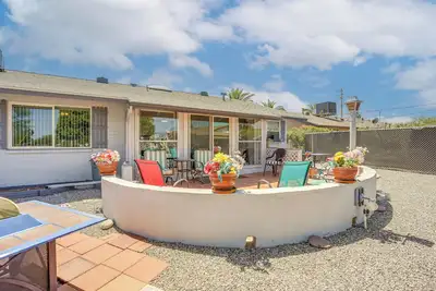 Image de On Sun City South Golf Course! Quiet Home w/ Patio