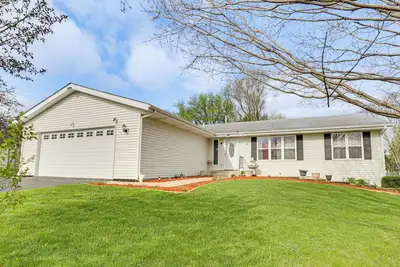 Image de Rural Family Retreat w/ Deck & Yard in Capron!