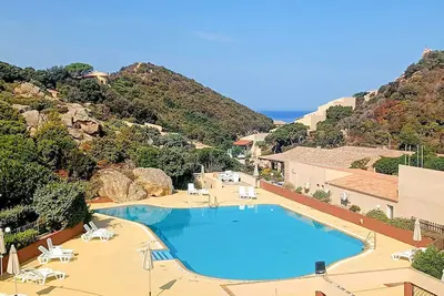 Image de Charmant appartement à Costa Paradiso avec vue sur la montagne