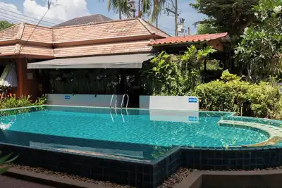 Image de \"Experience Rawai’s Charm – Peaceful Boutique Stay Near Top Beaches & Dining\"