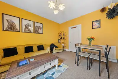 Image de May Court 2 Bedroom Apartment - Inverness