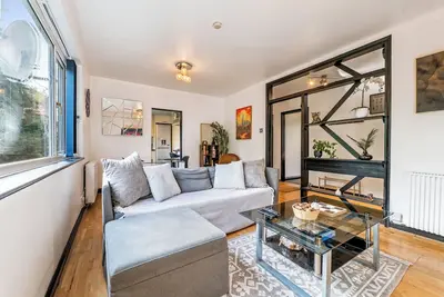 Image de Stylish 2 Bedroom Apartment with Free Parking Near City