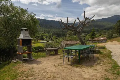 Image de Maison de vacances Paraíso Rez-de-chaussée – Vue sur le lac, Gredos & jardin