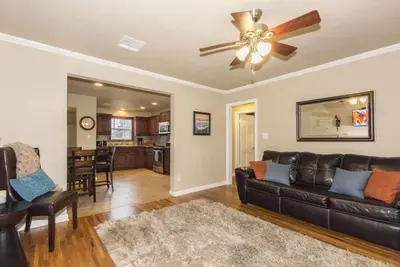 Image de 4br Game Room | Pet-Friendly | Sleeps 8