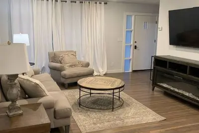 Image de 4br Tulsa Stay w/ Pool Table + Pets Ok