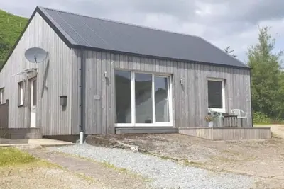 Image de Charming Skye Cottage | Open-Plan Retreat Near Coast & Distillery. Pet friendly!