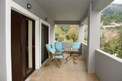 Image de House Evia  offers a spacious family holiday home. Ideal for relaxation