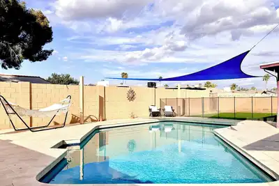 Image de Pool + Hot Tub Oasis, Family Retreat, Sleeps 7
