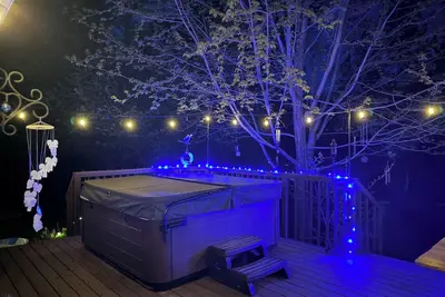 Image de The Haven: Secluded Meadow, Nestled in the Pines 4 Bd 3 Bath, Hot Tub