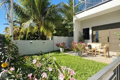 Image de Surf City Beach House with Private Pool – 5-10 Min Walk to Beach, Near El Tunco