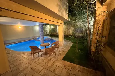 Image de Luxury Duplex with Private Pool in Shouyfat Near 5a