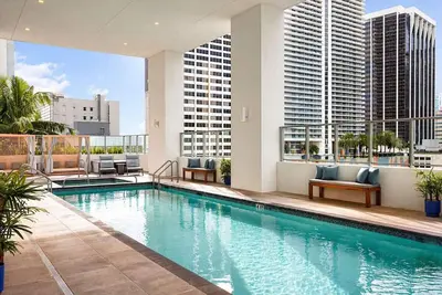 Image de Best Location Downtown Condotel with Water View, Pool, Gym & Restaurant