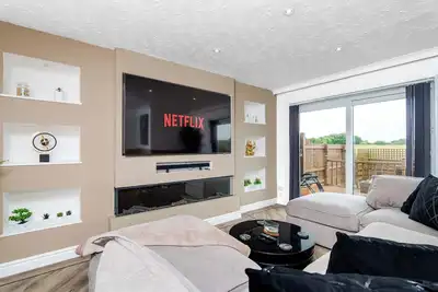 Image de Fife Coast Stay with Parking & Garden in Rosyth - WiFi