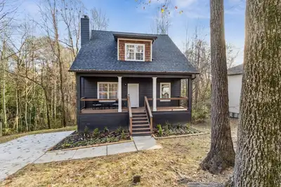 Image de World Cup Home•Private 3 Bedroom/2. 5 Bath• Free Private Parking•Near Stadium