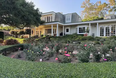 Image de Montecito Gated Garden Villa - walk to Upper Village & Beach - near Sb Polo Club