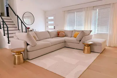 Image de Family-Friendly 4-bed Designer Villa in Decatur with Work, Play & Office Spaces