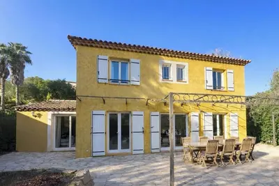 Image de Villa 5 chambres avec piscine