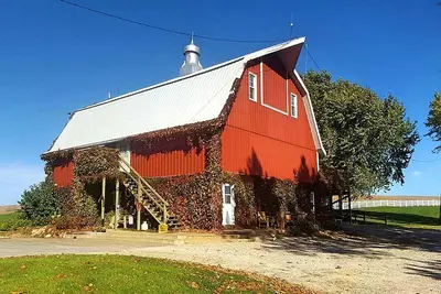Image de Rustic Barn Rental for a Rural Vacation near Des Moines, Iowa