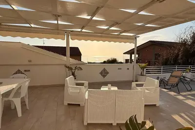 Image de Maison de vacances à Agnone avec 2 chambres à coucher, 5 couchages