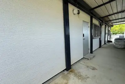 Image de A private space surrounded by sugarcane fields and / Miyakojima City Okinawa