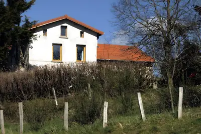 Image de Gîte Du Pré Charmant : maison de vacances avec jardin privé et Wi-Fi