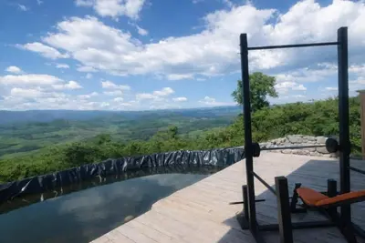 Image de Natural Lake Retreat Luxury Villa with Hot Tub and Stunning Views
