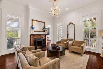 Image de Bright Historic 4br Steps to Forsyth Park, Walk Everywhere by Lucky Savannah