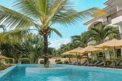 Image de 3 Coastal Island Units near Nungwi Beach with Pool, Spa and Ocean Views