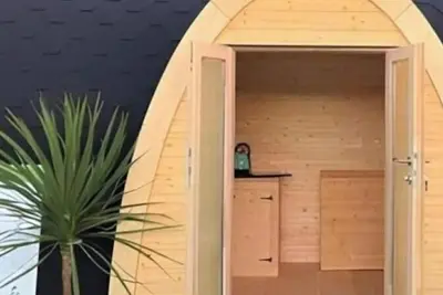 Image de Cabane 3 étoiles - Piscine  - ccbfgg0