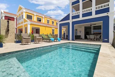 Image de Blue Lagoon with a lovely private pool and views over the lagoon