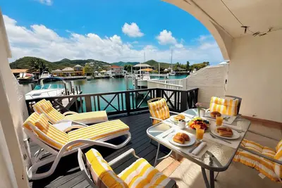 Harbour Breeze Villa - Jolly Harbour