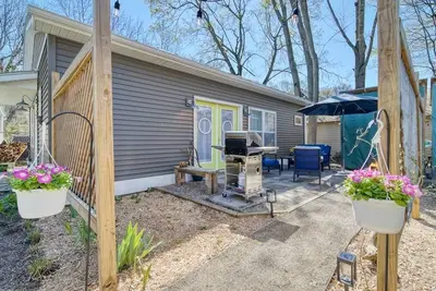 Image de Joni`s Hideaway - Steps to the heart of downtown Saugatuck