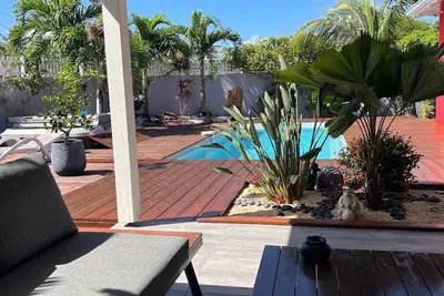 Image de Villa Piscine Jacuzzi. 6 Personnes 3 Chambres 3 Sd