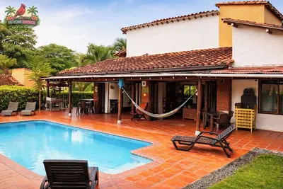 Image de Gorgeous Colombian country-side retreat. Close to numerous attractions.