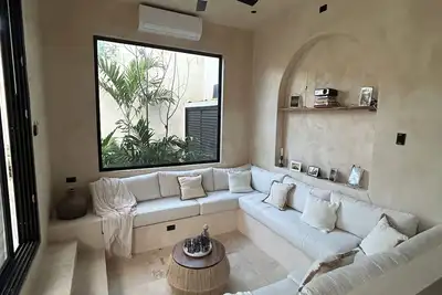 Image de 4-bedroom Villa Outdoor/Indoor Living Sleeps 8