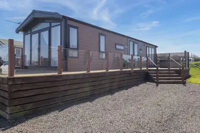 Image de Stone Crab Lodge, pet friendly, with hot tub in Broad Haven
