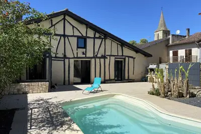 Image de Maison cosy avec piscine, un voyage en Gascogne!