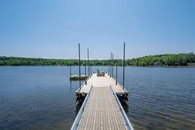 Image de Lakefront| Boat Slip | Hot Tub