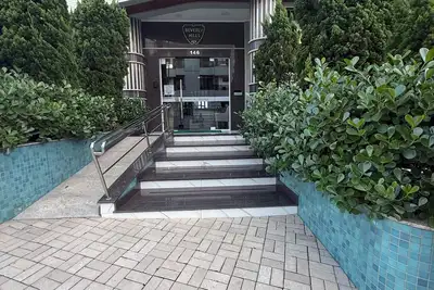Image de Exclusive apartment 50 meters from the sea